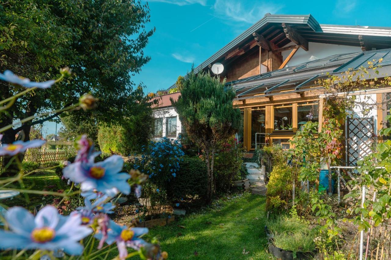Landhaus Elisabeth Schwarzenberger Obereching Exterior foto
